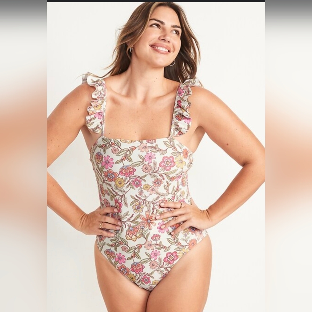 Old Navy women's One-piece  Swimsuit